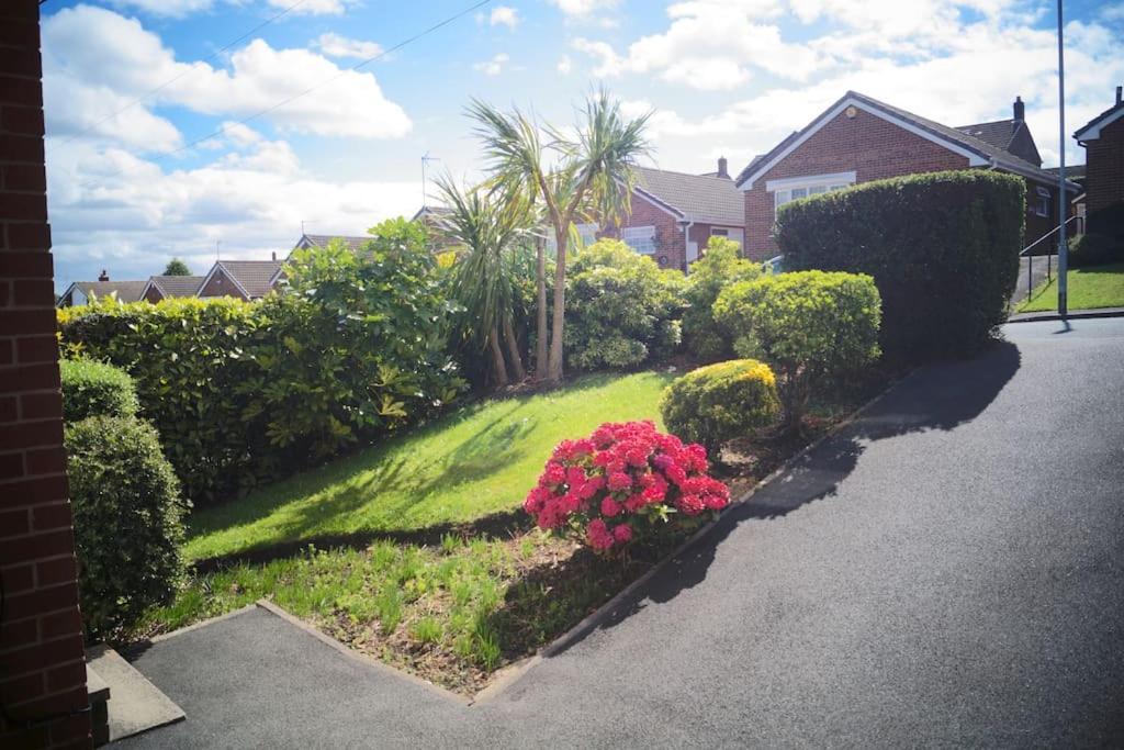 Holiday home 3 Bed House With Exceptional View Batley